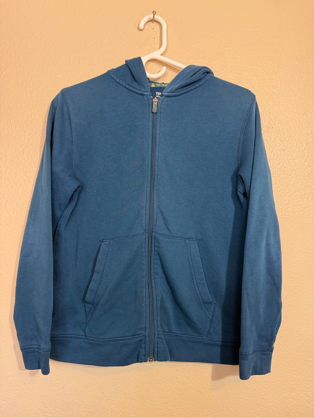 Womens large Blue Tek Gear zip up hoodie in size L